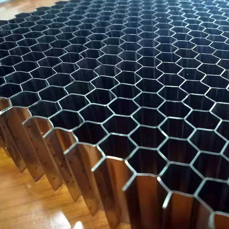 强幕定制铝蜂窝芯铝合金板材隔热吸音复合铝板氟碳烤漆蜂窝板