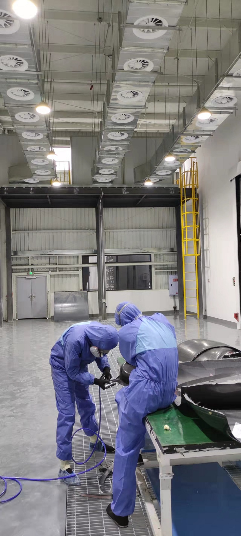 大型喷漆机库