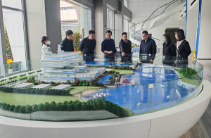 中国远洋渔业协会张显良会长一行到访云洲智能