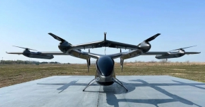 中国民航局适航司副司长罗一鸣一行调研考察峰飞