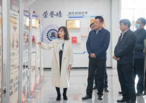 甘肃省甘南区市委领导一行赴一飞智控参观考察