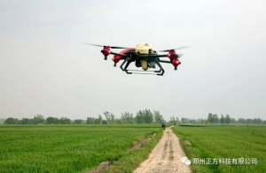 植保无人机进入越来越多农田作业，电池动力pk燃油动力优劣势大揭秘