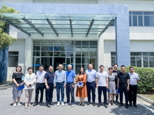 深耕智慧飞防，赋能乡村振兴！贵州省农业农村厅副厅长胡继承一行莅临极目机器人参观调研