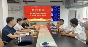 浙江警官职业技术学院副院长一行莅临国鹄航空参观交流指导