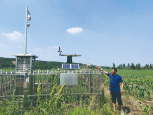 “千里眼”测虫情 “无人机”显身手 ——士军家庭农场的智能化植保
