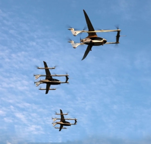 峰飞完成全球首次吨级eVTOL多机编队飞行