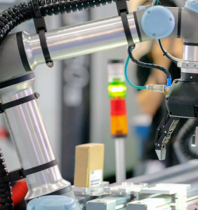 优傲机器人预测2024 年四大自动化趋势