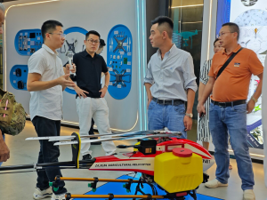 【党建】东莞市建设工程信息服务协会共赴异能无人机科技，共绘党建与企业发展新篇章！