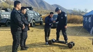 特警演练 | 汇星海科技电动四驱滑板！联合天津特警蓟县作战演练，开启快速机动新篇章