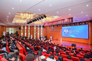 全国智能飞行器产教融合共同体第一届理事会走进华科尔