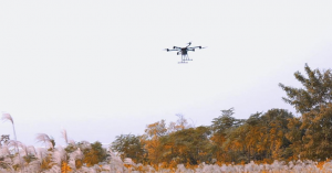 无人机察打一体系统：高效协同侦察与精确打击