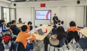 历正科技x海淀未来学校 l 科技进校园 历正科技开展低空安防专题讲座