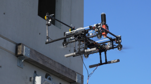 无人机钻头 Aithon：会飞的瑞士军刀