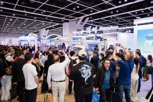 双城联动 飞跃香江｜零重力飞机工业携全矩阵产品亮相香港国际创科展