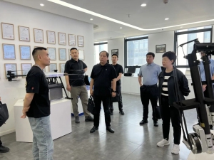 秦皇岛市抚宁区区委书记一行莅临天翼科技 共商无人机产业合作新机遇