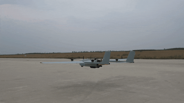 LQ-218D型无人机系统应急通信功能测试圆满成功