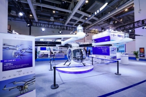 聚焦 “数字低空” 前沿：零重力飞机工业双机型亮相苏州低空大会，构建数字低空产业创新生态