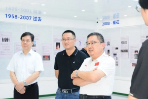 共话低空经济发展——肇庆市委常委、常务副市长李兴文一行到访容祺智能调研学习