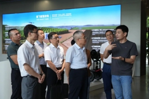 农业农村部发展规划司司长陈邦勋一行到访极飞科技