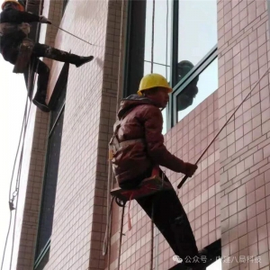 【科技赋能】筑起安全新防线——无人机建筑外立面病害检测