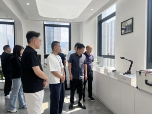 十堰市郧阳区一行领导考察天翼科技